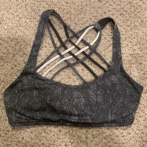 LULULEMON FREE TO BE WILD BRA - GREEN